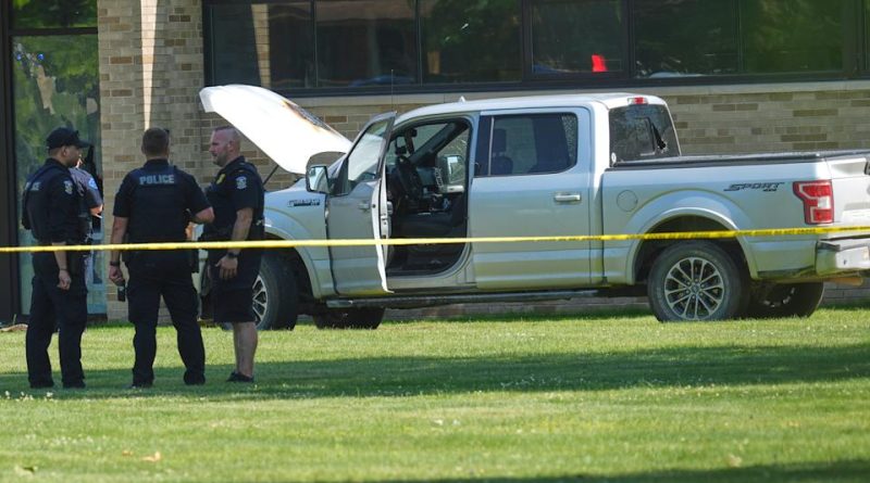 Jemaat dan Keamanan Gereja Gagalkan Penembakan Massal di Michigan