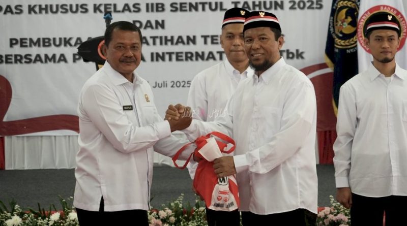 Pemulangan Dua Warga Inggris dari Lapas Indonesia: Latar Belakang, Implikasi, dan Reaksi Internasional